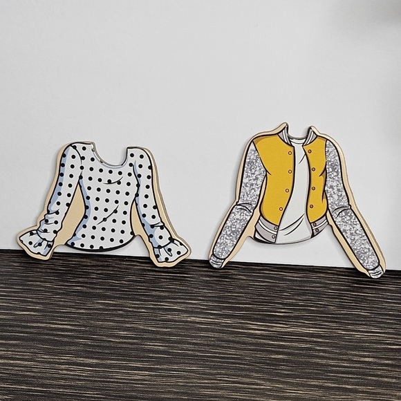 Barbie Magnetic Dress Up Doll - Picture 2 of 12